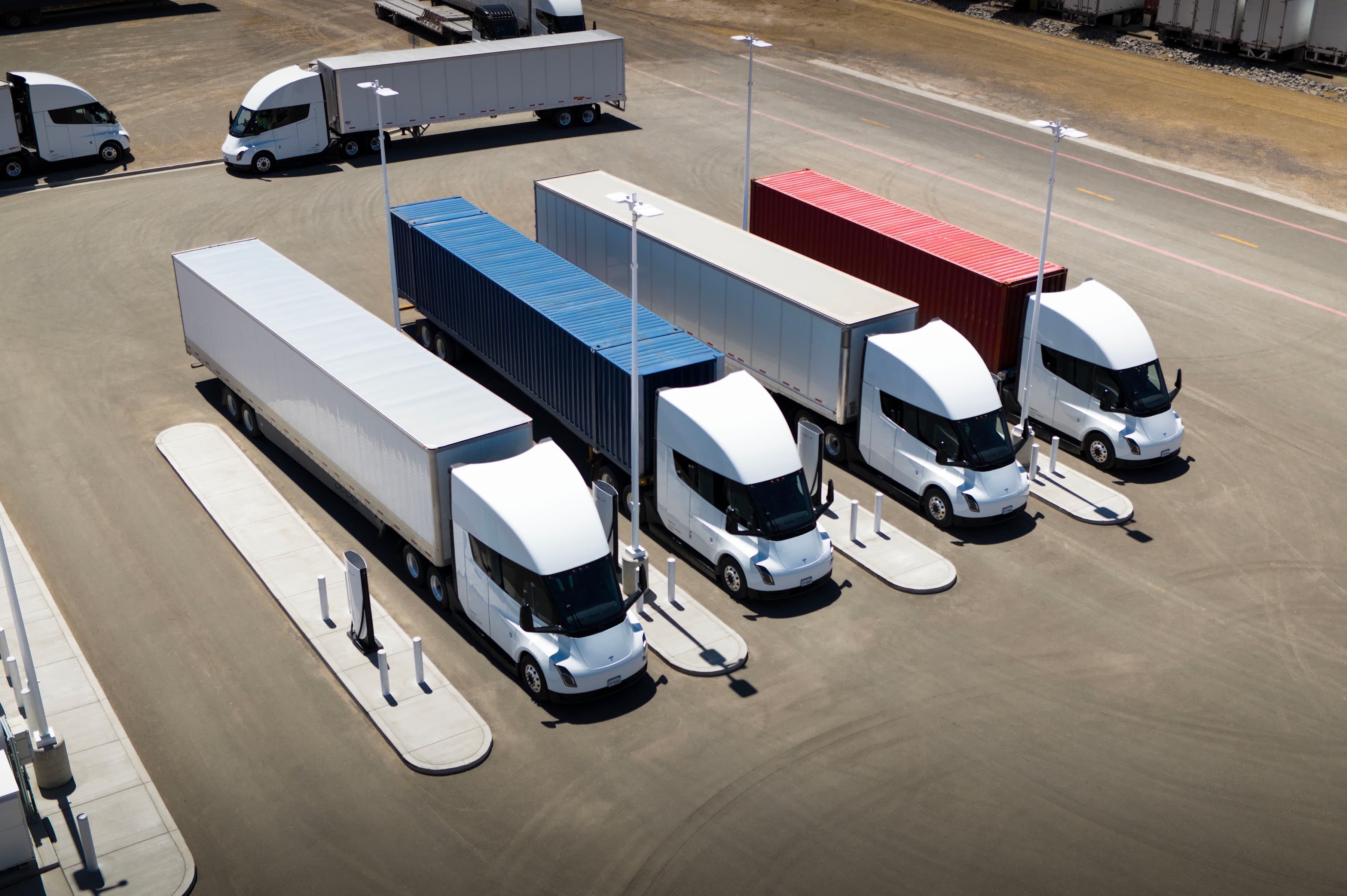 The Tesla Semi and the Transformation of Heavy Transport-main-picture